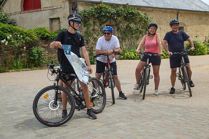 randonnée en vélo camping balade en vélo en août